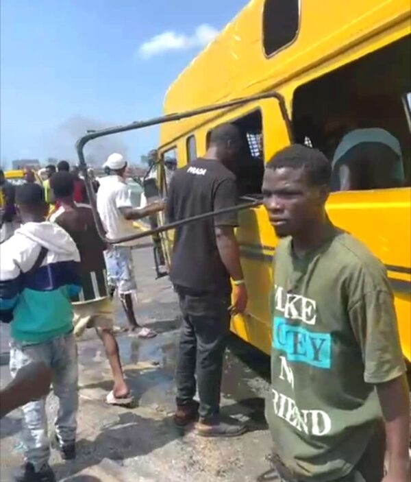 LASTMA Rescues 18 Injured in Car Accident on Third Mainland Bridge