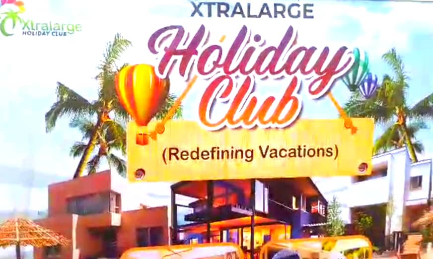 Xtralarge Holiday Club