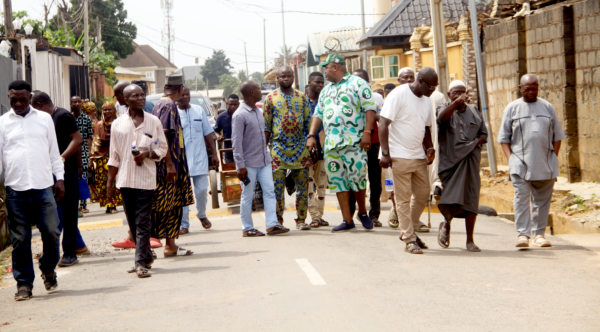 Alimosho Community Rallies Support for Hon. Hakeem Ejalonibu Amodu Following Speedbreaker Installation
