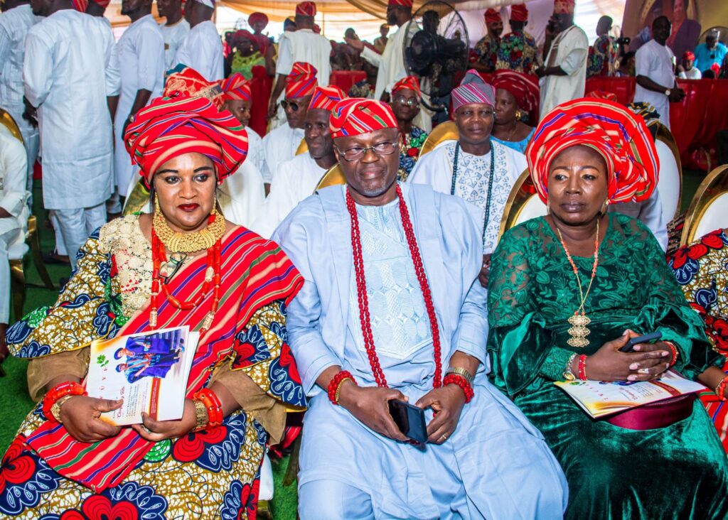 Aarebirin Hon. Princess Dr Folashade Olabanji-Oba 