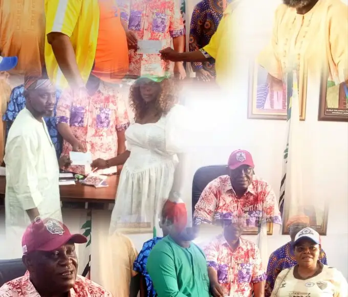 IKODAS Donates Seed funds to Ijomu-Parapo, Isele-Parapo, and Aga-Parapo